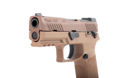 SIG SAUER P320-M18 COYOTE TAN 9MM LUGER GRAU